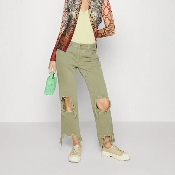 FREE PEOPLE WE THE FREE Maggie Mid Rise Straight Leg Jeans in Sage Green - Picture 2 of 12
